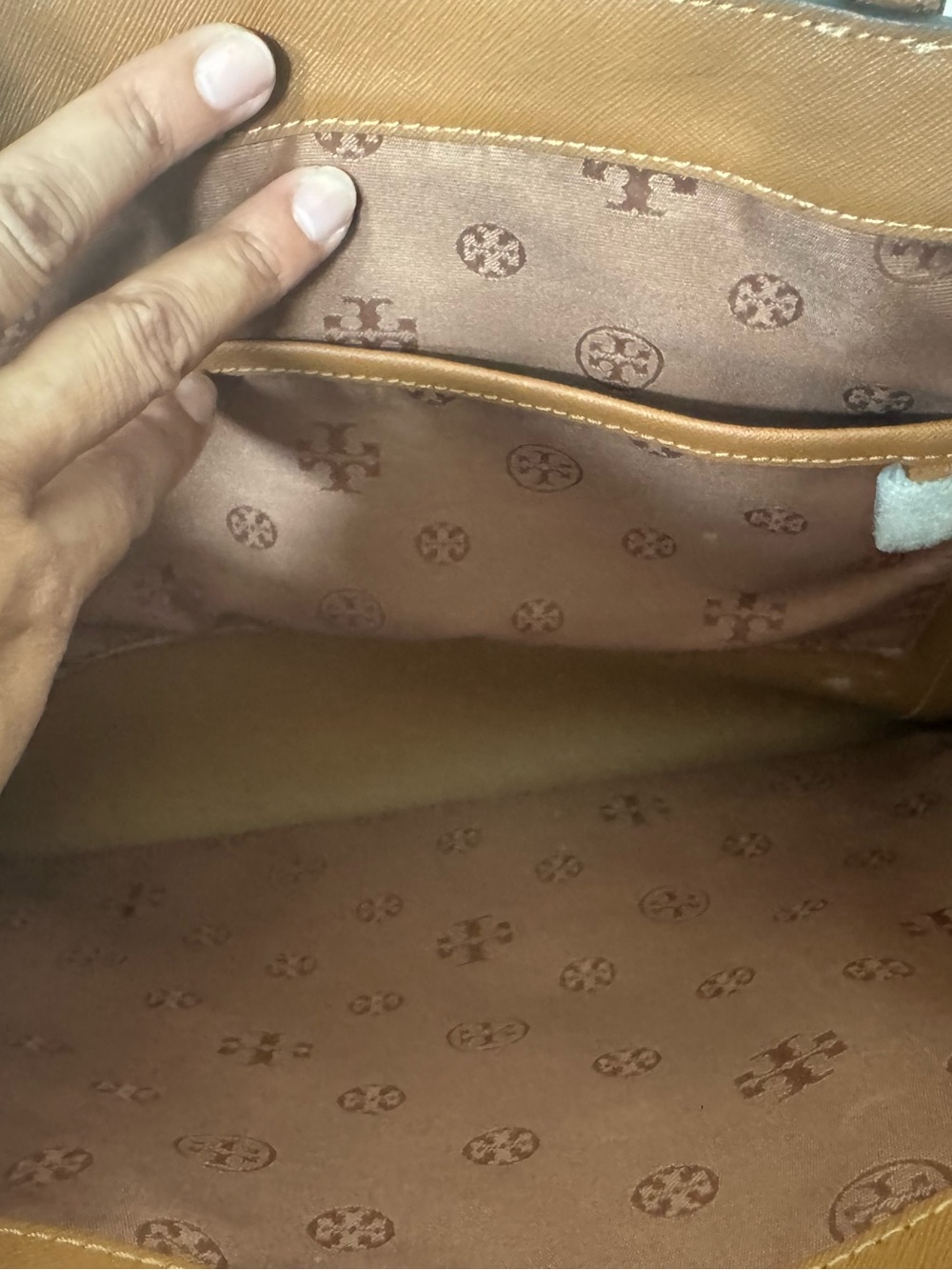 Excellent Condition Tory Burch Cognac Leather Saffiano Tote - Picture 3 of 13